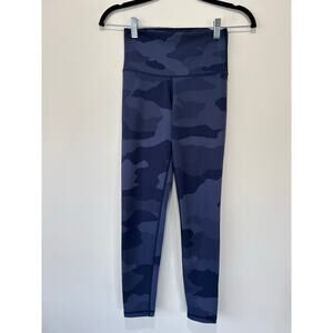 Aerie Chill Play Move womens leggins size S blue camo
